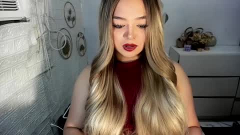 Snapshot of gorgeousamandarose chatting on September 19, 2025, 11:49 pm Amanda rose online show from September 19, 2025, 11:49 pm