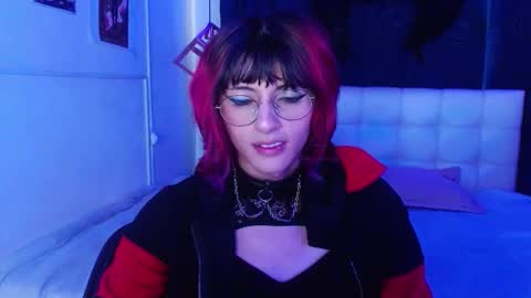 goth_minerva online show from October 15, 2025, 2:39 pm