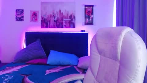 goth_minerva online show from December 16, 2025, 1:38 pm