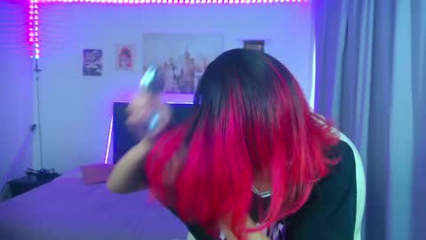 Snapshot of goth_minerva chatting on April 22, 2026, 2:07 pm goth_minerva online show from April 22, 2026, 2:07 pm