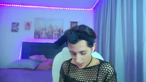 Snapshot of goth_minerva chatting on April 24, 2026, 2:30 pm goth_minerva online show from April 24, 2026, 2:30 pm