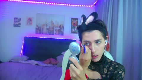 Snapshot of goth_minerva chatting on May 1, 2026, 2:21 pm goth_minerva online show from May 1, 2026, 2:21 pm