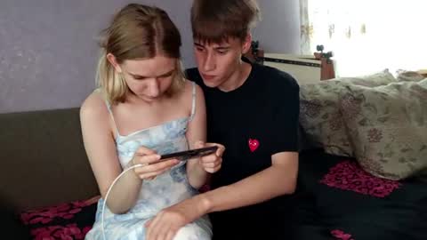 Lilly and Jake online show from June 29, 2026, 10:26 am