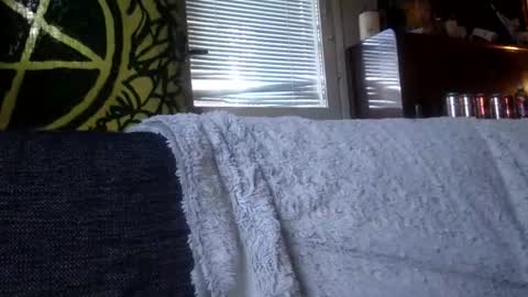 gothicangel333 online show from April 9, 2026, 3:17 pm