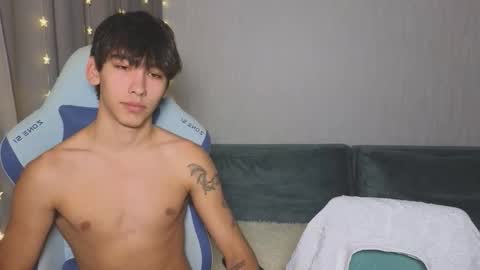 HIMORI AND LISAPVT NAKED online show from October 25, 2025, 6:10 am