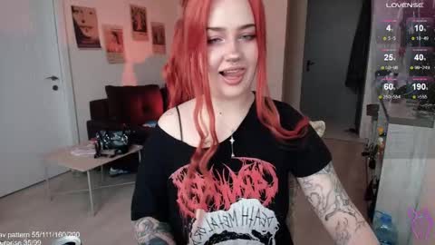 Snapshot of gothkittys chatting on May 10, 2026, 11:26 am traumfrau Kira angel face devil eyes I SELL A LOT VIDEO IN GALLERY online show from May 10, 2026, 11:26 am