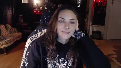 Snapshot of gothstripper chatting on September 25, 2025, 12:36 am Hezra online show from September 25, 2025, 12:36 am