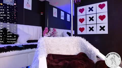 Meredith Alessandra online show from January 21, 2025, 7:47 am