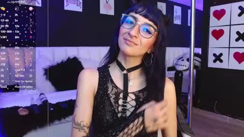 Meredith Alessandra online show from February 18, 2025, 4:04 am