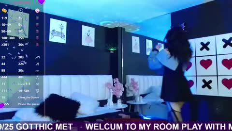 Meredith Alessandra online show from September 15, 2025, 4:45 am