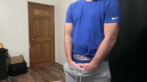 GQImage online show from December 6, 2024, 5:31 am