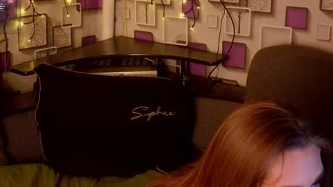 Grace online show from November 5, 2025, 10:21 pm