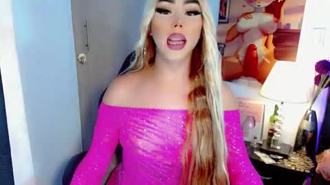 Snapshot of grace24hot chatting on March 18, 2026, 4:15 am Grace online show from March 18, 2026, 4:15 am