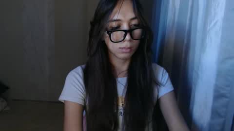 HoneyGrace online show from February 24, 2026, 4:21 am