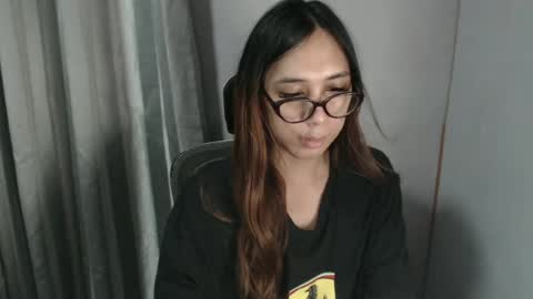 Snapshot of grace_for_youuu chatting on June 15, 2026, 9:11 am HoneyGrace online show from June 15, 2026, 9:11 am