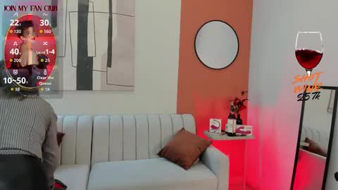 Zuly online show from November 30, 2025, 6:34 pm