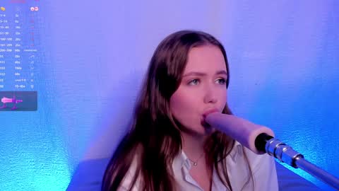 Snapshot of graceholly chatting on January 10, 2025, 6:20 am Hi call me Leia make me scream from 111155222333666999 online show from January 10, 2025, 6:20 am