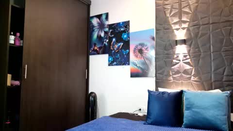 Gracey Milf online show from February 17, 2026, 12:01 pm