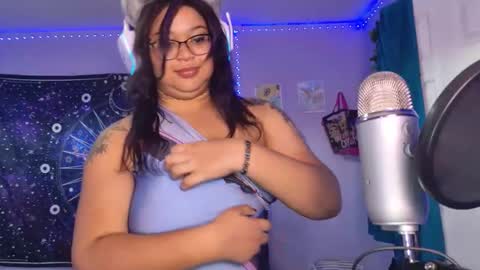 Snapshot of graciafawnn_1 chatting on October 29, 2025, 8:43 pm SweetGalaxia online show from October 29, 2025, 8:43 pm