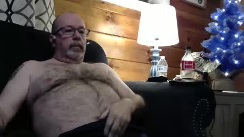 granitebuckeye1969 online show from December 2, 2024, 11:51 pm