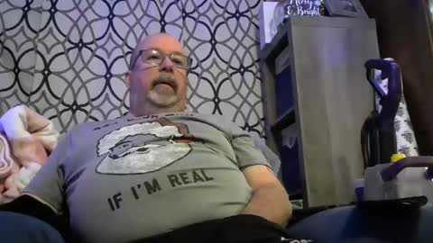 granitebuckeye1969 online show from December 21, 2024, 12:31 am