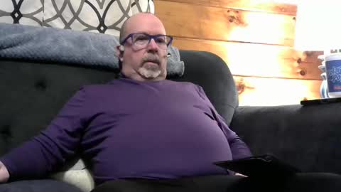 granitebuckeye1969 online show from February 24, 2025, 11:09 pm