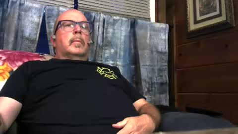 granitebuckeye1969 online show from October 18, 2025, 10:21 pm