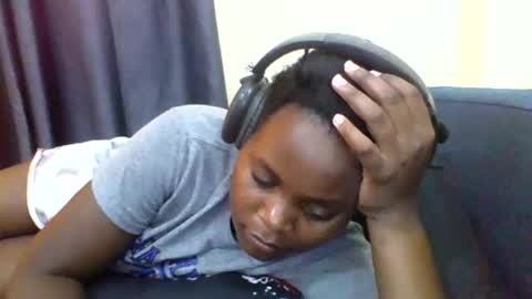 grannylover_ online show from November 20, 2025, 9:09 am