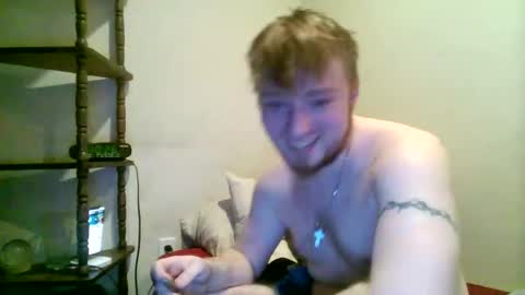 gravewalker22 online show from February 3, 2026, 3:26 am