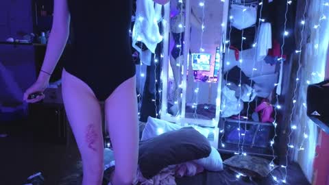 graylovescookies online show from December 30, 2024, 8:04 pm