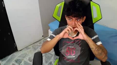 GREEN online show from November 30, 2025, 9:08 pm