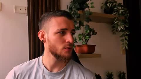 Snapshot of greeneyes_col chatting on November 23, 2025, 3:45 pm Juan online show from November 23, 2025, 3:45 pm