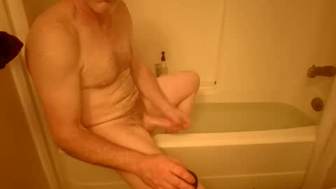 Snapshot of greenrooster1 chatting on September 13, 2025, 7:19 am greenrooster1 online show from September 13, 2025, 7:19 am