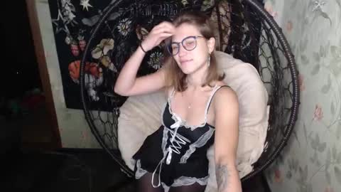 Snapshot of greenwitch9 chatting on September 11, 2025, 11:43 am Lina online show from September 11, 2025, 11:43 am