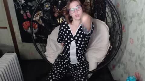 Snapshot of greenwitch9 chatting on October 16, 2025, 6:20 pm Lina online show from October 16, 2025, 6:20 pm