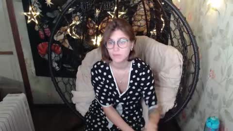 Snapshot of greenwitch9 chatting on October 17, 2025, 6:27 am Lina online show from October 17, 2025, 6:27 am