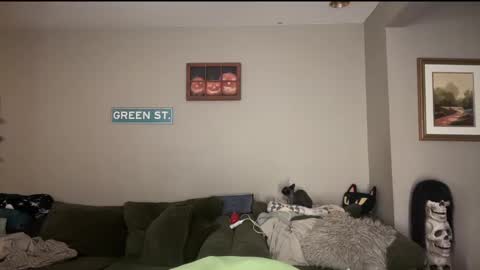 Snapshot of greenxxxqueen chatting on January 26, 2025, 5:45 am SexQueen Nikki online show from January 26, 2025, 5:45 am