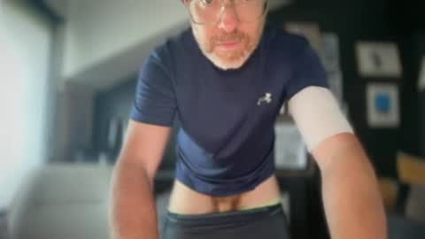 Snapshot of greggy92 chatting on June 23, 2026, 9:40 am greggy92 online show from June 23, 2026, 9:40 am