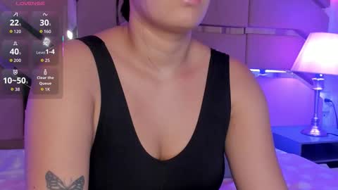 greidy_baker online show from November 25, 2025, 3:06 am