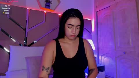 greidy_baker online show from July 2, 2026, 2:33 am