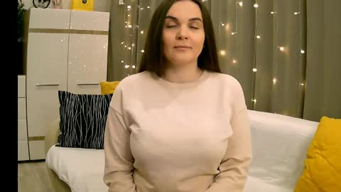 GretaGrant online show from January 3, 2025, 11:12 pm