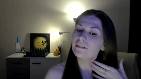 Snapshot of gretamiln chatting on March 6, 2026, 8:27 pm Greta online show from March 6, 2026, 8:27 pm