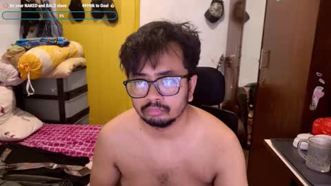 Snapshot of greybondage93 chatting on December 18, 2025, 6:14 pm Grey Hardy Slave online show from December 18, 2025, 6:14 pm