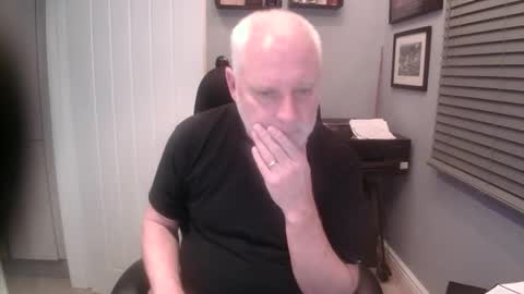 greyfox_6000 online show from January 27, 2025, 5:58 pm