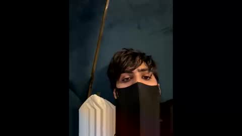 Snapshot of greymen2020 chatting on December 1, 2025, 9:09 pm greymen2020 online show from December 1, 2025, 9:09 pm