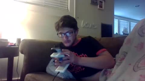 Perfectlyaveragesavage online show from February 14, 2025, 4:09 pm