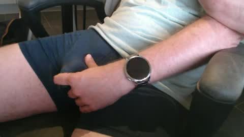 Snapshot of griesie chatting on June 16, 2026, 10:01 pm Griesie online show from June 16, 2026, 10:01 pm