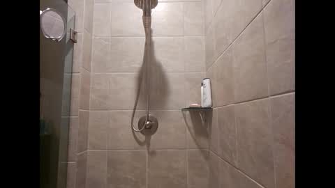 Snapshot of gringo_josh chatting on September 18, 2025, 9:22 am gringo_josh online show from September 18, 2025, 9:22 am