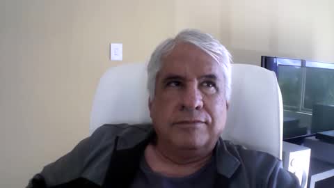Snapshot of grisa01 chatting on June 3, 2026, 2:33 pm grisa01 online show from June 3, 2026, 2:33 pm