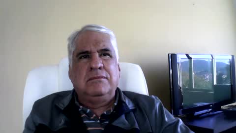 Snapshot of grisa01 chatting on June 18, 2026, 12:20 pm grisa01 online show from June 18, 2026, 12:20 pm